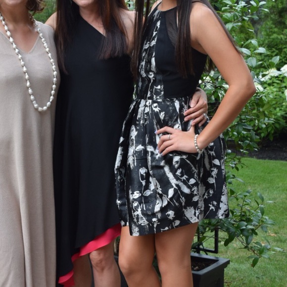 Carmen Marc Valvo Dress - Picture 3 of 4